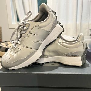New Balance 327 Women’s